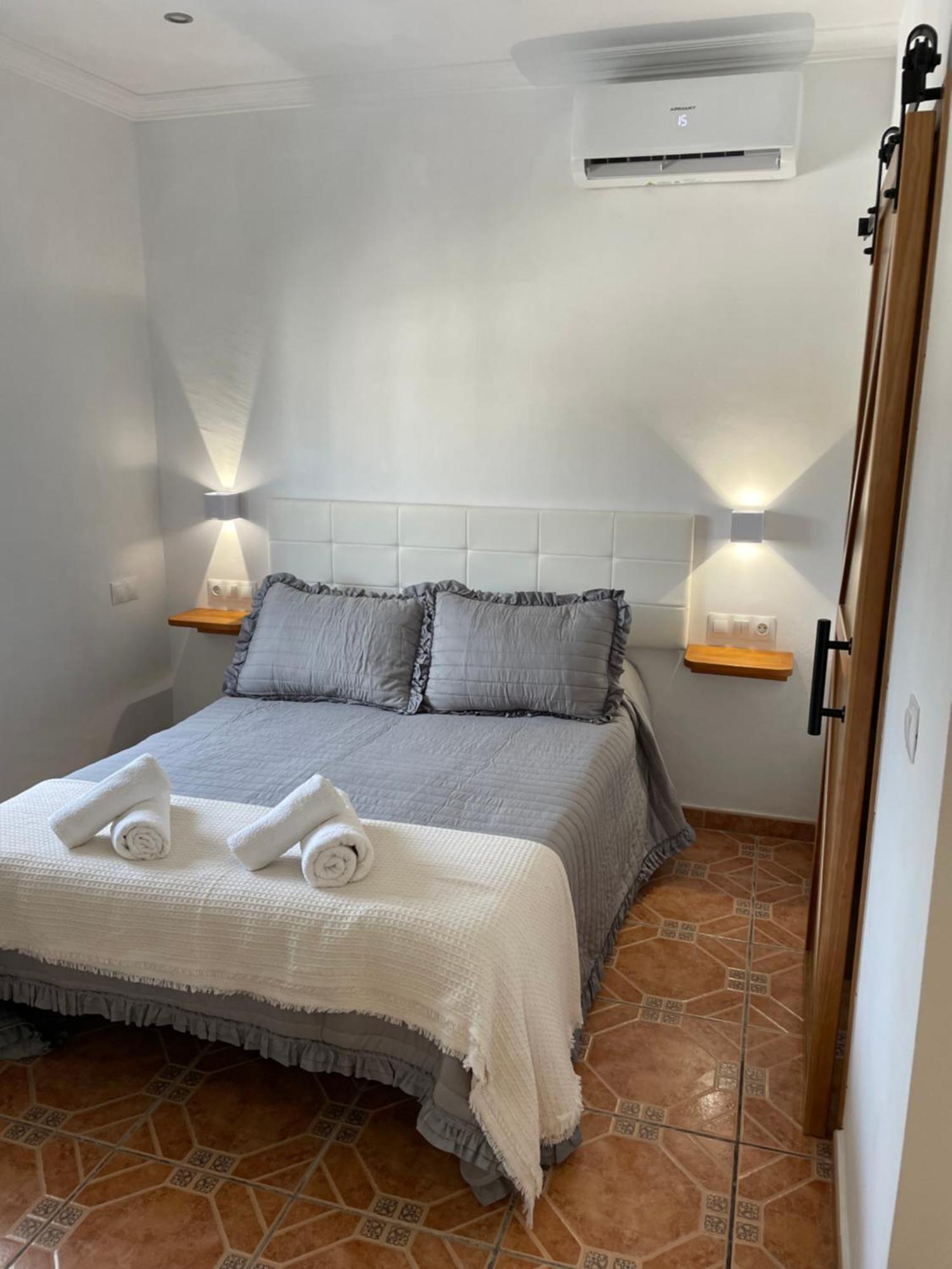 Villa Casa De La Miel Setenil De Las Bodegas Esterno foto